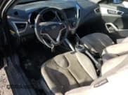 ✅ 2012 Hyundai Veloster w/Gray Int • VIN: KMHTC6AD3CU071503 • Lot: 47880275. Wystawiony na Copart z przebiegiem Nie podano. Bezpłatny archiwum sprzedaży aukcyjnych z USA i szczegółowy raport historii pojazdu na DreamBid. Zdjęcie 8.