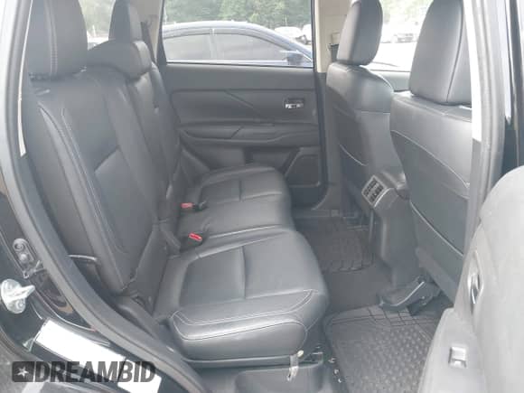2019 Mitsubishi Outlander ES с VIN JA4AZ3A39KZ039635, выставлен на аукционе IAAI как лот 42594850 с пробегом 65 008 миль миль и . История ставок и продаж доступна на DreamBid. Изображение 8.