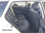 ✅ 2021 Subaru Outback Onyx XT • VIN: 4S4BTGLD6M3141176 • Lot: 42976474. Listed on IAAI with 22,255 mi. Free auction sales archive from the USA and detailed vehicle history report at DreamBid. Image 8.