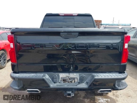 ✅ 2019 Chevrolet Silverado 1500 LT Trail Boss • VIN: 3GCPYFED4KG297004 • Lot: 42984504. Wystawiony na IAAI z przebiegiem 136 915 mil. Bezpłatny archiwum sprzedaży aukcyjnych z USA i szczegółowy raport historii pojazdu na DreamBid. Zdjęcie 16.