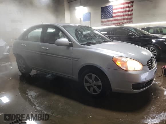 ✅ 2009 Hyundai Accent Auto GLS • VIN: KMHCN46C09U323487 • Лот: 85901454. Опубликован ранее на Copart с пробегом 136 149 миль. Бесплатный доступ к архиву аукционных продаж из США и подробный отчёт об истории автомобиля на DreamBid. Изображение 4.