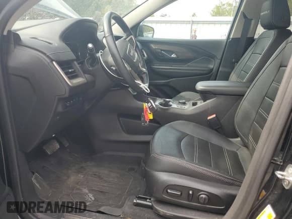 ✅ 2023 GMC Terrain Denali • VIN: 3GKALXEG3PL239635 • Lot: 81661995. Wystawiony na Copart z przebiegiem 31 884 mil. Bezpłatny archiwum sprzedaży aukcyjnych z USA i szczegółowy raport historii pojazdu na DreamBid. Zdjęcie 7.