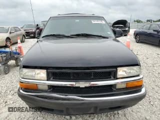 ✅ 1998 Chevrolet Blazer LS • VIN: 1GNCS13W8W2286004 • Lot: 55123135. Wystawiony na Copart z przebiegiem 182 347 mil. Bezpłatny archiwum sprzedaży aukcyjnych z USA i szczegółowy raport historii pojazdu na DreamBid. Zdjęcie 5.