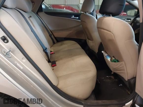 ✅ 2011 Hyundai Sonata GLS • VIN: 5NPEB4AC3BH066421 • Lot: 43163332. Listed on IAAI with 155,955 mi. Free auction sales archive from the USA and detailed vehicle history report at DreamBid. Image 8.