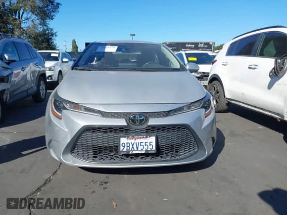 ✅ 2022 Toyota Corolla LE • VIN: JTDEPMAE2N3024695 • Лот: 43641120. Опубликован ранее на IAAI с пробегом 39 325 миль. Бесплатный доступ к архиву аукционных продаж из США и подробный отчёт об истории автомобиля на DreamBid. Изображение 13.
