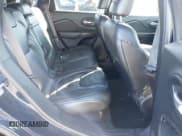 ✅ 2016 Jeep Cherokee Limited • VIN: 1C4PJMDB0GW151409 • Lot: 43711984. Wystawiony na IAAI z przebiegiem 227 545 mil. Bezpłatny archiwum sprzedaży aukcyjnych z USA i szczegółowy raport historii pojazdu na DreamBid. Zdjęcie 8.