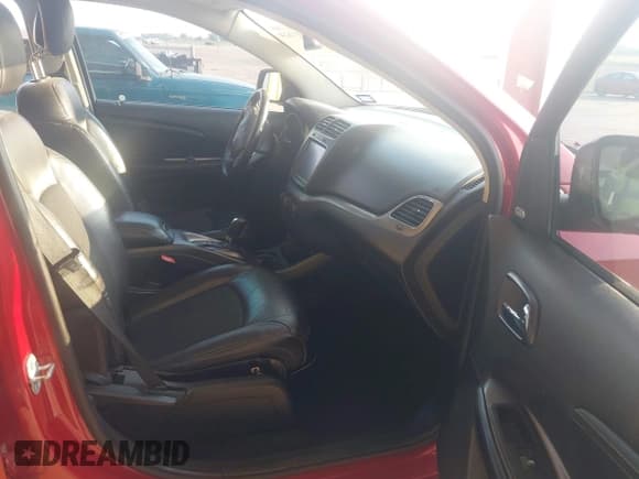 ✅ 2017 Dodge Journey Crossroad • VIN: 3C4PDCGB9HT626995 • Лот: 43057824. Опубликован ранее на IAAI с пробегом 81 729 миль. Бесплатный доступ к архиву аукционных продаж из США и подробный отчёт об истории автомобиля на DreamBid. Изображение 5.