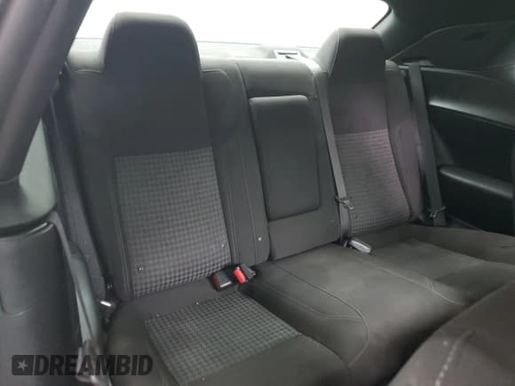 ✅ 2021 Dodge Challenger SXT • VIN: 2C3CDZAG6MH607320 • Lot: 71535834. Wystawiony na Copart z przebiegiem 75 568 mil. Bezpłatny archiwum sprzedaży aukcyjnych z USA i szczegółowy raport historii pojazdu na DreamBid. Zdjęcie 10.