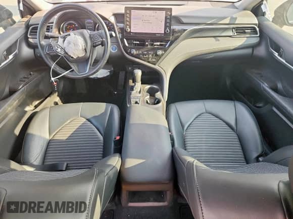 2021 Toyota Camry Hybrid SE z VIN 4T1S31AK5MU546406, wystawiony jako Copart lot #81505605 z przebiegiem 85 441 mil mil oraz Szkoda całkowita • Salvage title. Historia ofert i sprzedaży dostępna na DreamBid. Obrazek 8.