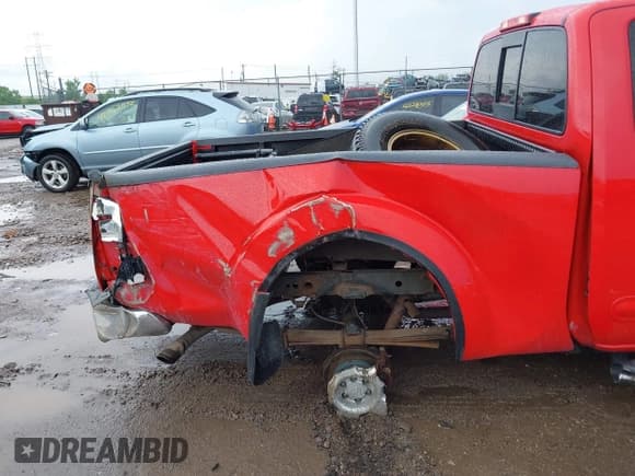 ✅ 2005 Nissan Frontier LE • VIN: 1N6AD06W55C433921 • Lot: 42263626. Listed on IAAI with 107,404 mi. Free auction sales archive from the USA and detailed vehicle history report at DreamBid. Image 18.