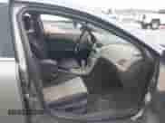 2010 Chevrolet Malibu 1LS с VIN 1G1ZB5EB6A4138069, выставлен на аукционе IAAI как лот 43388700 с пробегом 183 303 миль миль и . История ставок и продаж доступна на DreamBid. Изображение 5.