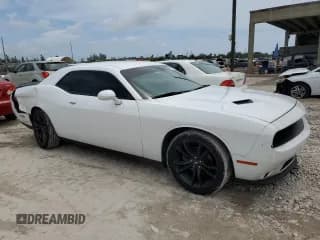 ✅ 2018 Dodge Challenger SXT Plus • VIN: 2C3CDZAG0JH216935 • Lot: 55553903. Wystawiony na Copart z przebiegiem 75 917 mil. Bezpłatny archiwum sprzedaży aukcyjnych z USA i szczegółowy raport historii pojazdu na DreamBid. Zdjęcie 4.