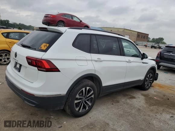 ✅ 2024 Volkswagen Tiguan S • VIN: 3VVRB7AX1RM146392 • Лот: 59030945. Опубликован ранее на Copart с пробегом 51 897 миль. Бесплатный доступ к архиву аукционных продаж из США и подробный отчёт об истории автомобиля на DreamBid. Изображение 3.