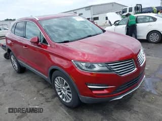 ✅ 2018 Lincoln MKC Reserve • VIN: 5LMCJ3D96JUL28711 • Lot: 42731006. Wystawiony na IAAI z przebiegiem 111 757 mil. Bezpłatny archiwum sprzedaży aukcyjnych z USA i szczegółowy raport historii pojazdu na DreamBid. Zdjęcie 1.