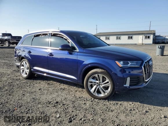 ✅ 2021 Audi Q7 Premium Plus • VIN: WA1LJAF71MD015121 • Lot: 86094795. Wystawiony na Copart z przebiegiem 59 842 mil. Bezpłatny archiwum sprzedaży aukcyjnych z USA i szczegółowy raport historii pojazdu na DreamBid. Zdjęcie 4.
