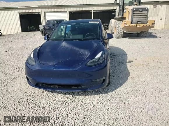 ✅ 2022 Tesla Model Y Performance • VIN: 7SAYGDEF3NF414436 • Lot: 93658745. Listed on Copart with 49,839 mi. Free auction sales archive from the USA and detailed vehicle history report at DreamBid. Image 15.