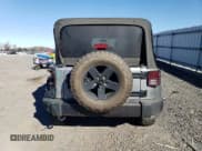 ✅ 2017 Jeep Wrangler Unlimited Sport • VIN: 1C4BJWDG4HL664702 • Lot: 90732995. Wystawiony na Copart z przebiegiem 65 715 mil. Bezpłatny archiwum sprzedaży aukcyjnych z USA i szczegółowy raport historii pojazdu na DreamBid. Zdjęcie 6.