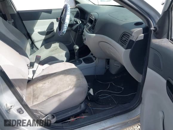 ✅ 2009 Hyundai Accent Auto GLS • VIN: KMHCN46C39U295961 • Лот: 37275822. Опубликован ранее на IAAI с пробегом 189 666 миль. Бесплатный доступ к архиву аукционных продаж из США и подробный отчёт об истории автомобиля на DreamBid. Изображение 5.