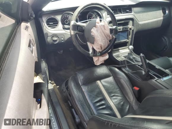 ✅ 2013 Ford Mustang GT • VIN: 1ZVBP8CF6D5284274 • Лот: 61438865. Опубликован ранее на Copart с пробегом 137 861 миль. Бесплатный доступ к архиву аукционных продаж из США и подробный отчёт об истории автомобиля на DreamBid. Изображение 8.