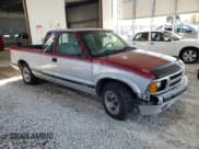 ✅ 1995 Chevrolet S-10 LS • VIN: 1GCCS19WXS8173372 • Лот: 77460694. Опубликован ранее на Copart с пробегом 117 617 миль. Бесплатный доступ к архиву аукционных продаж из США и подробный отчёт об истории автомобиля на DreamBid. Изображение 4.