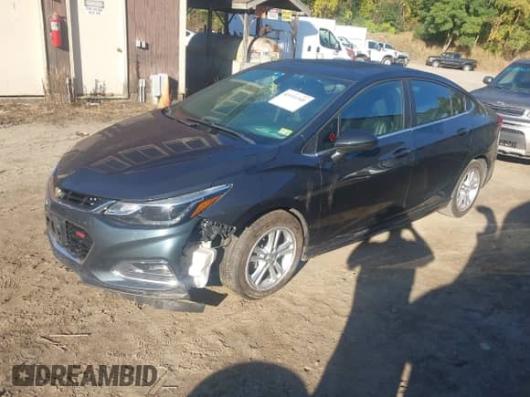 2017 Chevrolet Cruze LT with VIN 1G1BE5SM7H7274346, listed as a IAAI auction lot 43331345 with 112,128 mi miles and . Bid and sale history available at DreamBid. Image 17.