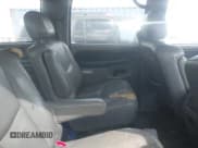 ✅ 2003 GMC Yukon XL SLT • VIN: 3GKEC16Z93G300911 • Lot: 43101382. Wystawiony na IAAI z przebiegiem 237 463 mil. Bezpłatny archiwum sprzedaży aukcyjnych z USA i szczegółowy raport historii pojazdu na DreamBid. Zdjęcie 8.