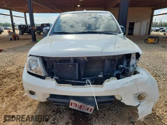 2017 Nissan Frontier Desert Runner with VIN 1N6DD0ER2HN724409, listed as a Copart auction lot 81913815 with 100,445 mi miles and Salvage title. Bid and sale history available at DreamBid. Image 5.