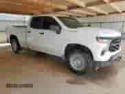 2022 Chevrolet Silverado 1500 Work Truck with VIN 1GCRDAED4NZ507371, listed as a Copart auction lot 61496435 with 76,252 mi miles and Clean title. Bid and sale history available at DreamBid. Image 4.