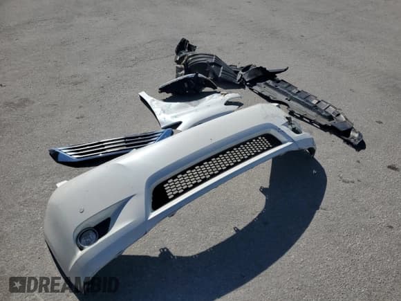 ✅ 2012 Toyota Sienna XLE AAS • VIN: 5TDYK3DC8CS190893 • Lot: 89573505. Listed on Copart with 145,575 mi. Free auction sales archive from the USA and detailed vehicle history report at DreamBid. Image 13.