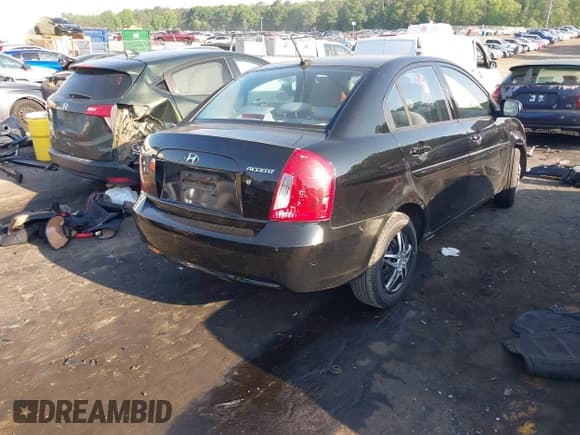 ✅ 2010 Hyundai Accent GLS • VIN: KMHCN4AC5AU410040 • Лот: 42178746. Опубликован ранее на IAAI с пробегом 113 396 миль. Бесплатный доступ к архиву аукционных продаж из США и подробный отчёт об истории автомобиля на DreamBid. Изображение 4.