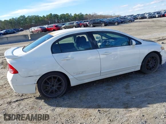 ✅ 2007 Honda Civic Si • VIN: 2HGFA55577H711713 • Lot: 43789600. Listed on IAAI with 282,421 mi. Free auction sales archive from the USA and detailed vehicle history report at DreamBid. Image 4.