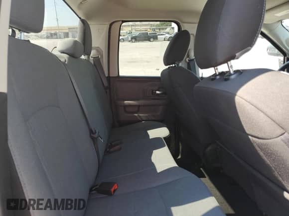 2024 Ram 1500 SLT z VIN 1C6RR6GG0RS127830, wystawiony jako Copart lot #81643515 z przebiegiem 38 466 mil mil oraz Nie do naprawy • Non repairable. Historia ofert i sprzedaży dostępna na DreamBid. Obrazek 10.