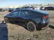 2025 Toyota Prius LE с VIN JTDACAAU8S3059589, выставлен на аукционе Copart как лот 72100945 с пробегом 14 715 миль миль и Списание • Salvage title. История ставок и продаж доступна на DreamBid. Изображение 2.