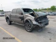 ✅ 2012 Ford F-150 Lariat • VIN: 1FTFW1EFXCFC05418 • Lot: 42330857. Wystawiony na IAAI z przebiegiem 118 094 mil. Bezpłatny archiwum sprzedaży aukcyjnych z USA i szczegółowy raport historii pojazdu na DreamBid. Zdjęcie 1.