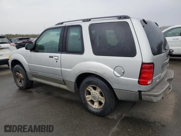 ✅ 2001 Ford Explorer Sport • VIN: 1FMYU70E11UC36805 • Lot: 47201515. Listed on Copart with 119,307 mi. Free auction sales archive from the USA and detailed vehicle history report at DreamBid. Image 2.