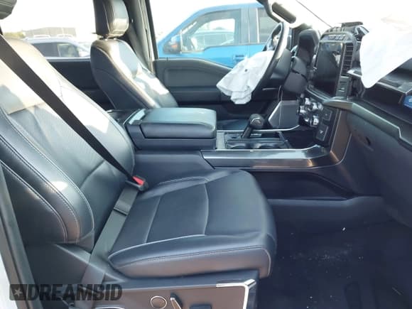 ✅ 2023 Ford F-150 XLT • VIN: 1FTFW1E85PFD30740 • Lot: 43228199. Listed on IAAI with 33,781 mi. Free auction sales archive from the USA and detailed vehicle history report at DreamBid. Image 5.