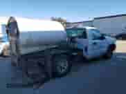 2006 Chevrolet Silverado 1500 Work Truck z VIN 1GCEC14X96Z300344, wystawiony jako Copart lot #45609325 z przebiegiem 109 349 mil mil oraz Szkoda całkowita • Salvage title. Historia ofert i sprzedaży dostępna na DreamBid. Obrazek 3.
