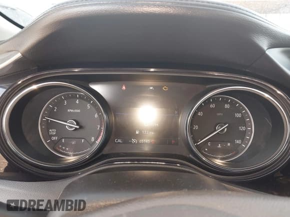 ✅ 2021 Buick Encore GX Preferred • VIN: KL4MMBS24MB111980 • Lot: 42462371. Wystawiony na IAAI z przebiegiem 65 145 mil. Bezpłatny archiwum sprzedaży aukcyjnych z USA i szczegółowy raport historii pojazdu na DreamBid. Zdjęcie 7.