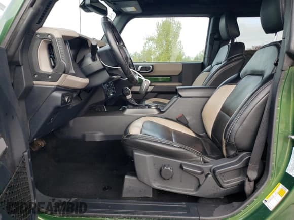 ✅ 2022 Ford Bronco • VIN: 1FMDE5CP2NLB82262 • Lot: 52394245. Listed on Copart with 27,778 mi. Free auction sales archive from the USA and detailed vehicle history report at DreamBid. Image 7.