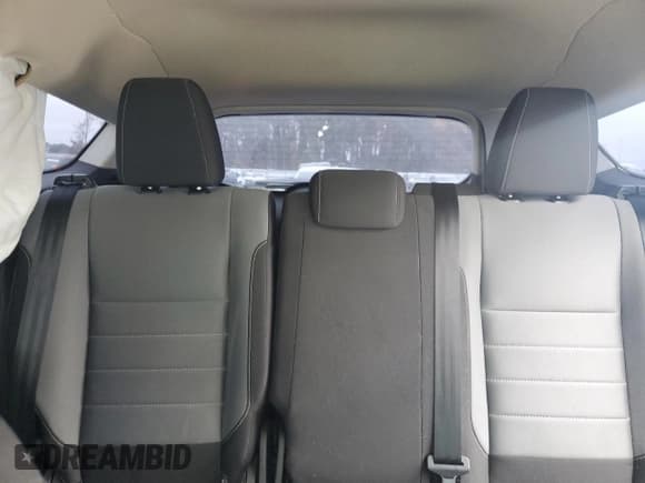 ✅ 2018 Ford Escape S • VIN: 1FMCU0F72JUB58609 • Lot: 92798325. Listed on Copart with 117,207 mi. Free auction sales archive from the USA and detailed vehicle history report at DreamBid. Image 10.