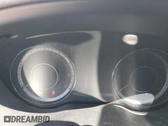 ✅ 2014 Hyundai Azera Limited • VIN: KMHFH4JG0EA410865 • Лот: 50583525. Опубликован ранее на Copart с пробегом Не указан. Бесплатный доступ к архиву аукционных продаж из США и подробный отчёт об истории автомобиля на DreamBid. Изображение 9.