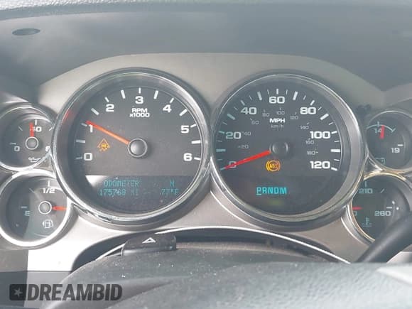 ✅ 2011 GMC Sierra 1500 SLE • VIN: 3GTP1VE05BG195206 • Лот: 43384782. Опубликован ранее на IAAI с пробегом 175 768 миль. Бесплатный доступ к архиву аукционных продаж из США и подробный отчёт об истории автомобиля на DreamBid. Изображение 7.