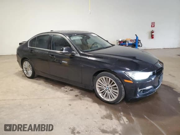 ✅ 2013 BMW 3 Series 335i • VIN: WBA3A9G51DNP36595 • Lot: 64306575. Listed on Copart with 83,061 mi. Free auction sales archive from the USA and detailed vehicle history report at DreamBid. Image 4.