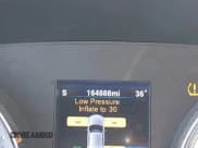 ✅ 2014 Chrysler 300 C • VIN: 2C3CCAKG2EH273274 • Lot: 41638665. Wystawiony na IAAI z przebiegiem 164 888 mil. Bezpłatny archiwum sprzedaży aukcyjnych z USA i szczegółowy raport historii pojazdu na DreamBid. Zdjęcie 15.