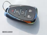 ✅ 2020 Chevrolet Equinox LT • VIN: 3GNAXKEVXLS583911 • Lot: 43380031. Wystawiony na IAAI z przebiegiem 55 150 mil. Bezpłatny archiwum sprzedaży aukcyjnych z USA i szczegółowy raport historii pojazdu na DreamBid. Zdjęcie 11.