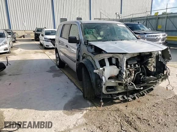 ✅ 2015 Honda Pilot LX • VIN: 5FNYF4H26FB024344 • Lot: 84016475. Listed on Copart with 76,421 mi. Free auction sales archive from the USA and detailed vehicle history report at DreamBid. Image 15.