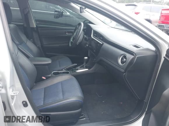 ✅ 2017 Toyota Corolla LE • VIN: 2T1BURHE1HC879298 • Лот: 43562375. Опубликован ранее на IAAI с пробегом 98 700 миль. Бесплатный доступ к архиву аукционных продаж из США и подробный отчёт об истории автомобиля на DreamBid. Изображение 5.