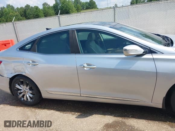 ✅ 2012 Hyundai Azera • VIN: KMHFH4JGXCA182208 • Лот: 42559319. Опубликован ранее на IAAI с пробегом 236 086 миль. Бесплатный доступ к архиву аукционных продаж из США и подробный отчёт об истории автомобиля на DreamBid. Изображение 13.