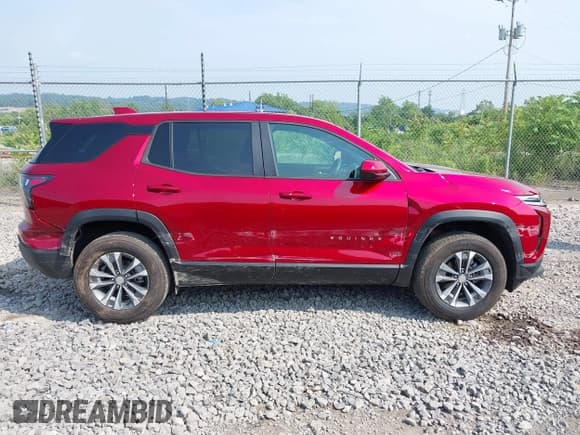 ✅ 2025 Chevrolet Equinox FWD LT • VIN: 3GNAXHEG5SL204651 • Lot: 42498075. Wystawiony na IAAI z przebiegiem 1 558 mil. Bezpłatny archiwum sprzedaży aukcyjnych z USA i szczegółowy raport historii pojazdu na DreamBid. Zdjęcie 13.