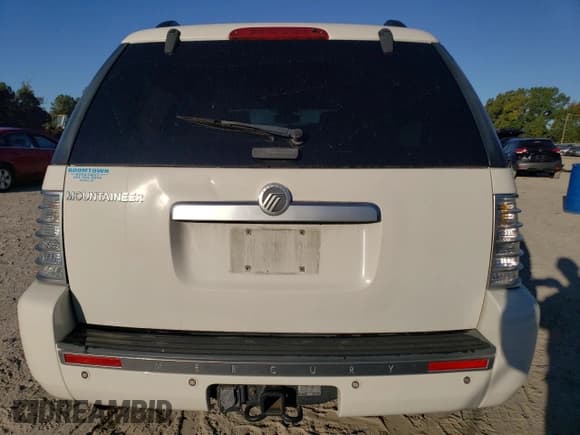 ✅ 2008 Mercury Mountaineer • VIN: 4M2EU37E28UJ04095 • Lot: 75834694. Wystawiony na Copart z przebiegiem 236 332 mil. Bezpłatny archiwum sprzedaży aukcyjnych z USA i szczegółowy raport historii pojazdu na DreamBid. Zdjęcie 6.